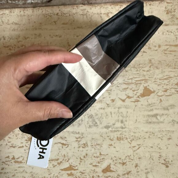 NWT Aloha Collection Le Tour in color way La Voyageur - Picture 3 of 9